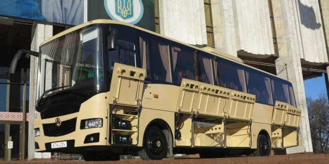 В Украине все междугородние автобусы с 2019 года хотят оснастить ремнями безопасности и тахографами